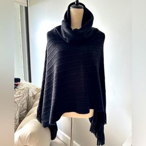 Size S / M. BCBGMaxazria Shaw